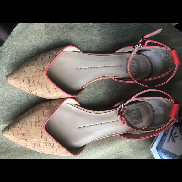 Nordstrom. Coral Flats - Picture 4 of 4